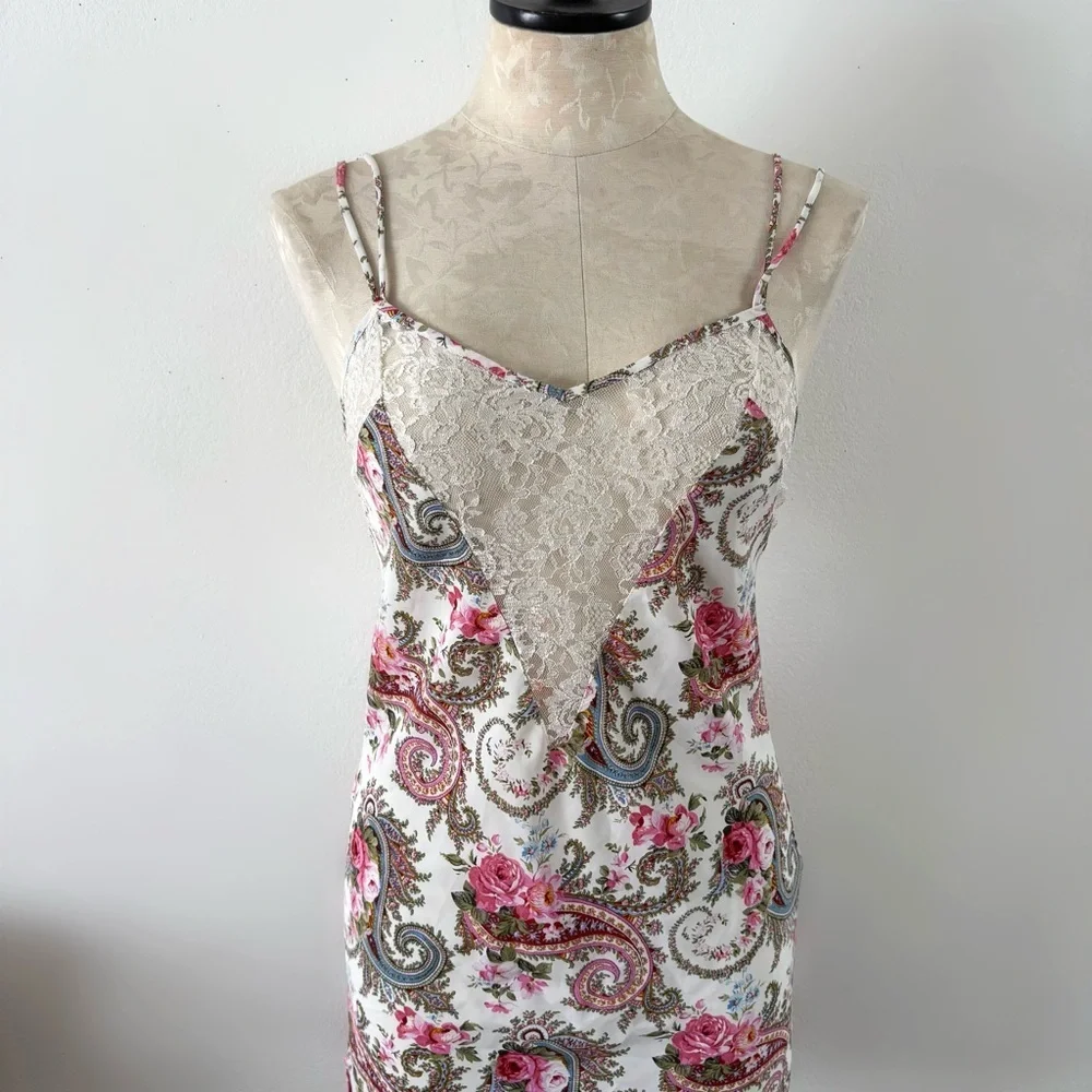 Vintage 90s Victoria’s Secret paisley satin slip dress negligée gold label small